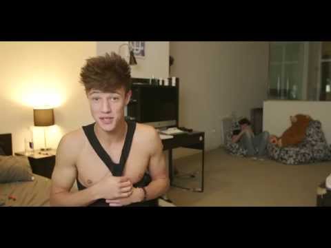 Cameron Dallas- Ask Cam 3 #20DaysofDallas (Türkçe Altyazılı)