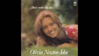 Olivia Newton John – “Amoureuse” (UK Pye Int’l) 1974