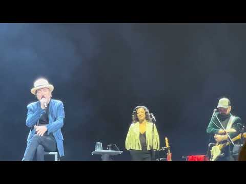 Joaquín Sabina presenta a Mara Barros. Miami."Contra todo pronóstico" 19 de noviembre, 2023  #sabina