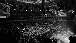 Noel Gallager’s High Flying Birds @ Royal Albert Hall: Open The Door, See What You Find