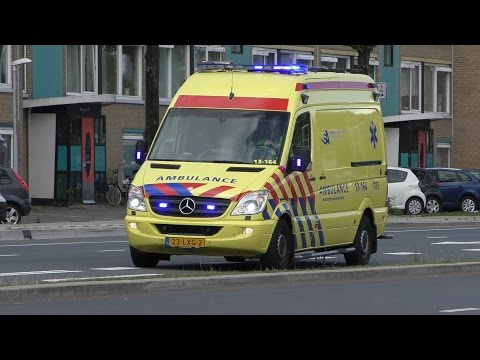 Reserve Ambulance 13-164 met Spoed naar het Zaans Medisch Centrum in Zaandam