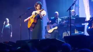 Amy Grant - I Need A Silent Night