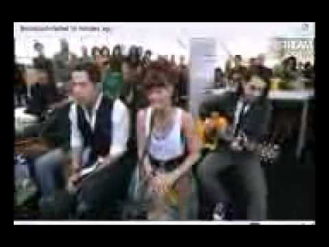 Agnes Monica feat Christian Chavez in American Music Awards 2010