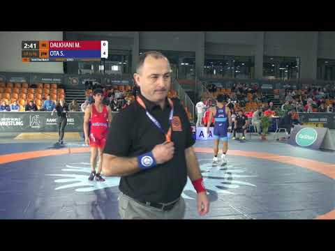 1/2 GR - 63 kg: M. DALKHANI (IRI) v. S. OTA (JPN)