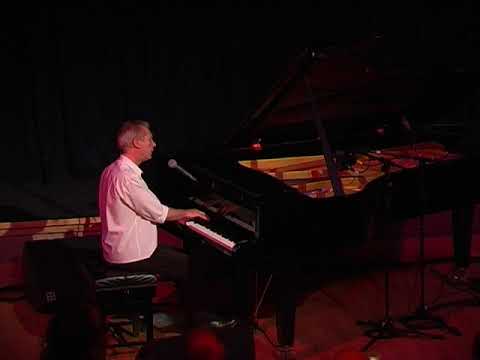 Michael Marra Live at Rothes Hall 2004 part 1