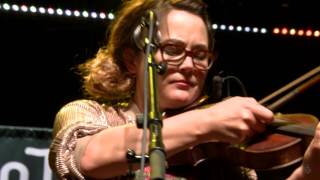 Sara Watkins - One Last Time (eTown webisode #1039)
