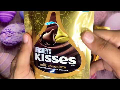 HERSHEYS KISSES MOMENTS CHOCOLATES !!!