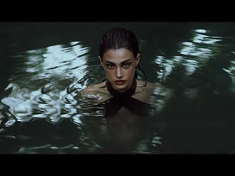 Brunette - Bac kapuyt achqerd