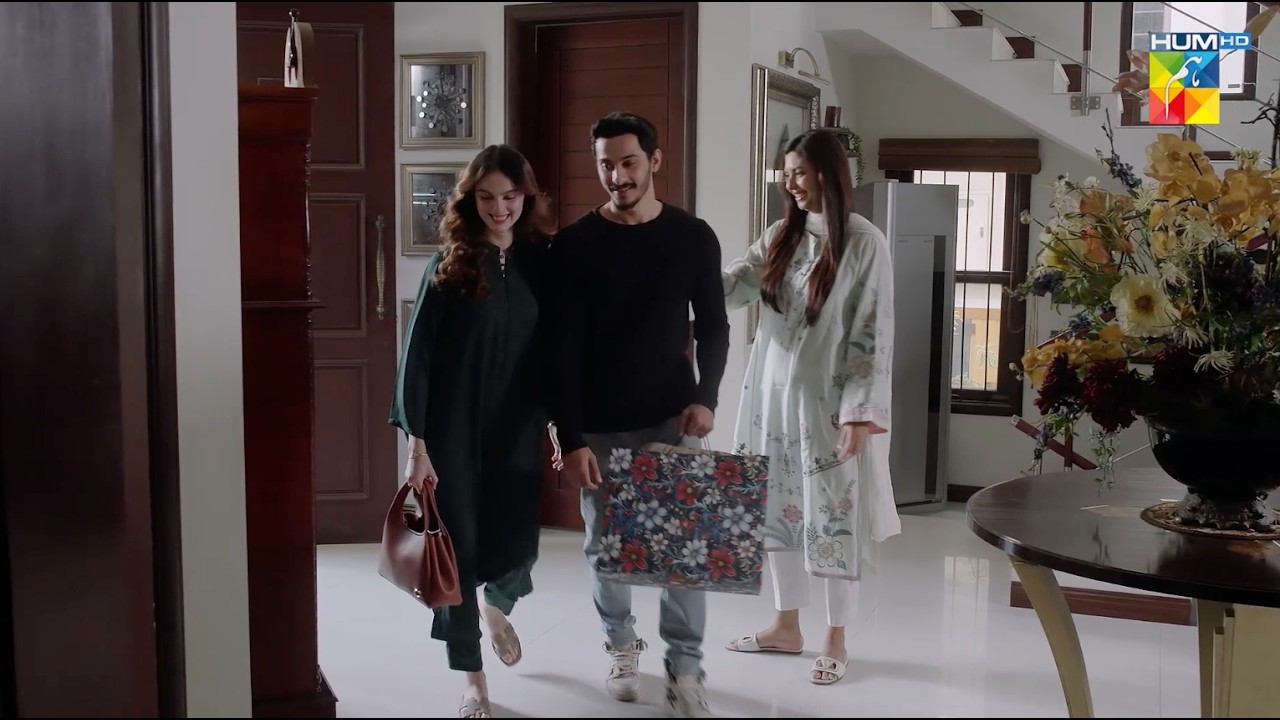 Guirya Baji Ko Dia Surprise...! #deewar #sunitamarshal | HUM TV