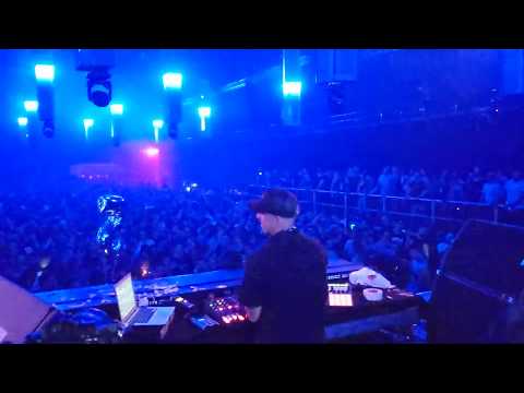 Chris Liebing at Time Warp 2019 - DJs at work
