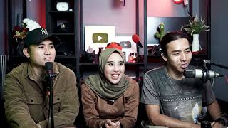 Download lagu Ghost Appearance at Rooftop Wedding mp3 Download lagu Ghost Appearance at Rooftop Wedding mp3