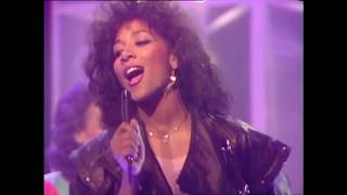 Sister Sledge - Lost In Music (TOTP 1984)