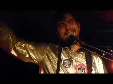 David Julian Kirchner live - Papierkramland + Wir sind überall - 17.12.2022 - Nachtleben - Frankfurt