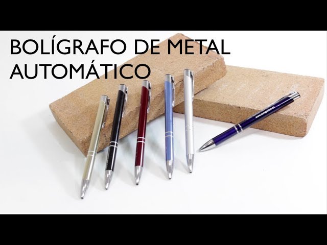 Vídeo relacionado con smttw 4 en 1 Bolígrafo Multicolor en uno - Bolígrafo Multifunción con caja metálica - 3 recambios de bolígrafo en azul, negro y rojo + 1 mina portaminas 0,7mm (Gris) Regalo de bolígrafo-Negro