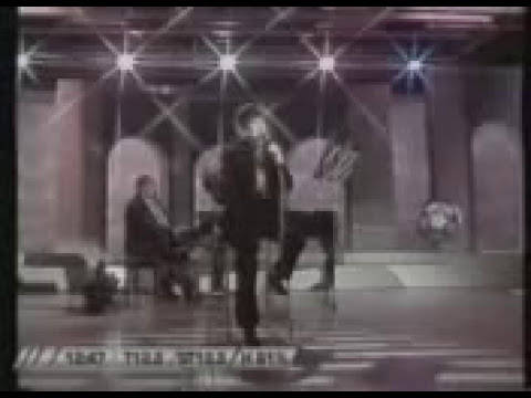 Mantelito Blanco - Vals - Virginia Luque  con Lucho Repetto