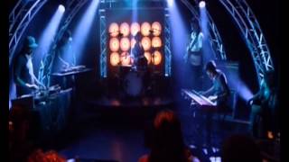 Orelha Negra - 01 - Throwback (Live @ Planeta Música 2012)