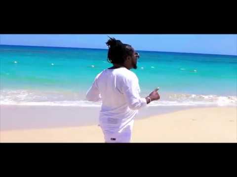 Little Hero - Happy Holiday (Official Video HD)