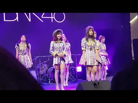 [FANCAM] 190920 BNK48 @ งาน Good Old Days Fest at Samyan Mitrtown