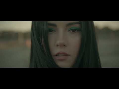 Glow x CHRISS - Imbraca-ma cu noi (Official Video)