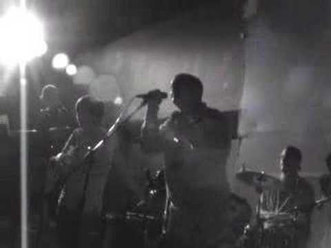 Danyo Cummings - "True Love" (Live in Hilo)