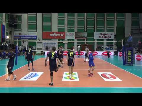 19-01-11 BGCUP LEVSKI SOFIA -  MONTANA VOLLEY