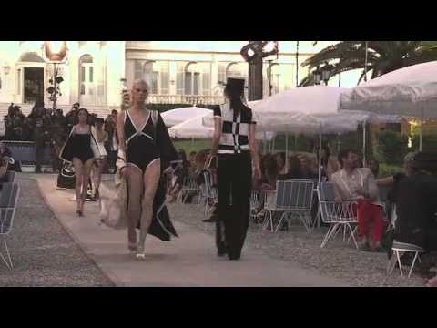 Chanel Cruise 2011/2012 Ready To Wear