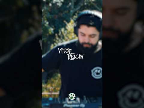 Vitor Renan playing Minimal Techno, in Frog #019, is the new videoset on the channel. Follow us !