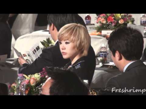 [Fancam]111121 SNSD- Sunny (wink !)@2011 Korean Pop Culture & Art Awards