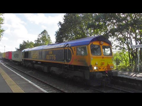 Felixstowe Container Freight Trains passing through Westerfield 28/10/21