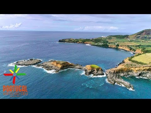 Baía e farol das Contendas 🏝️ Contendas bay and lighthouse - Terceira Island - Azores - 4K UltraHD