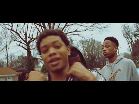 Lil Migo ft. BankBoy Wayne "How It Roll"