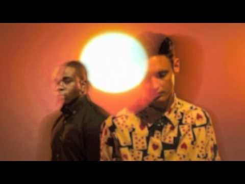 L-Vis 1990 - Feel The Void ( L Vis-1990 Remix )