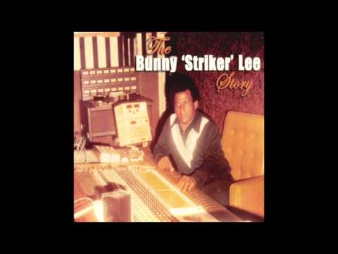 Lester Sterling, Lloyd Harmer, Stranger Cole - Bangarang