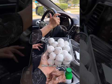 MOM DO YOU WANT ONE? #shorts #viral #mukbang