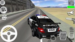 Jugando con Coche Policía - Mercedes C 63 AMG Sim