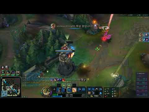 WTF IS THIS DIANA DOING!!!! JUNGLE PLAYERS ARE SO STUPID!!!