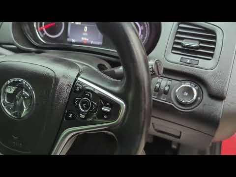 Vauxhall Insignia 1.6 CDTi Tech Line Sports Tourer Auto Euro 6 5dr WG65JEU 2015 (65)