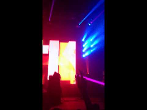 Skrillex at Shaw Conference Centre Edmonton 2013 (Express Yourself - Kyoto - Turn Down For What)