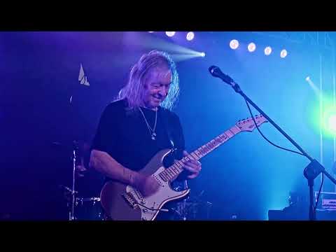 John Verity 'Cocaine' Live at NVRF 2025