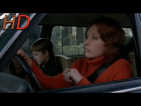 Annesine Ölülerle Konuştuğunu Kanıtlıyor (The Sixth Sense)