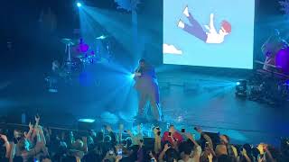 Oliver Tree - Introspective (Live)