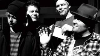 Pinhead Gunpowder - Beastly bit