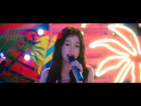 The Moon represents my heart ❤️ by Esther Yu 