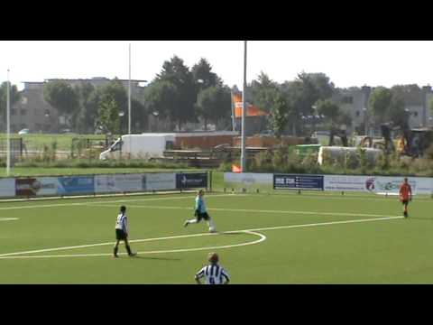 De Meern D1 - Hercules D1 14-08-2010 oefenpot