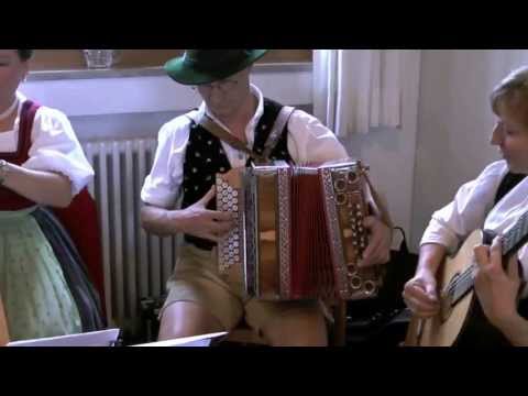 Grûnstoaner terzett.--- Walzer............