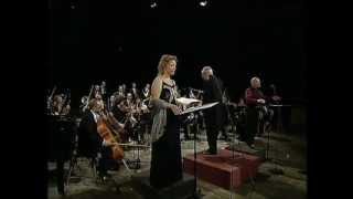 Lorna Windsor sings Cole Porter-Why can&#39;t you behave. Conductor: Antonio Ballista