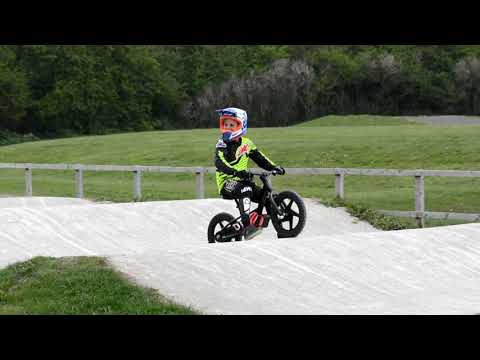 AMPED Kids Electric balance bikes DELIVERY CHOICE - Image 2
