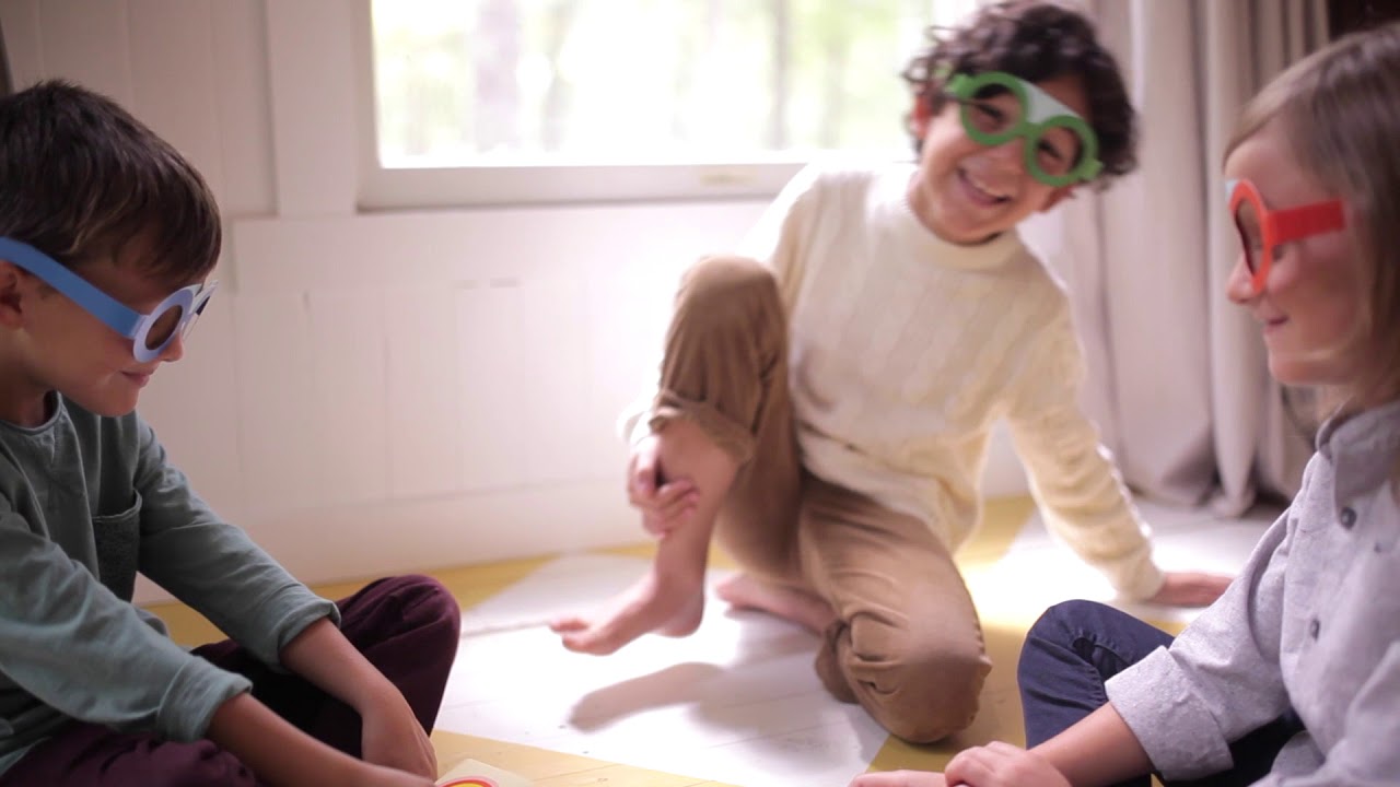 Petit Collage Hra Hádej, kdo jsem!? - poškozený obal