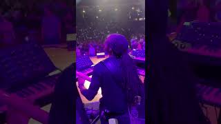 Justin Raines - Bass Solo on “Nobody” by Neyo…LIVE!