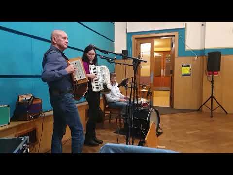 ŠUMAVÁCI - Teče potůček bublavý